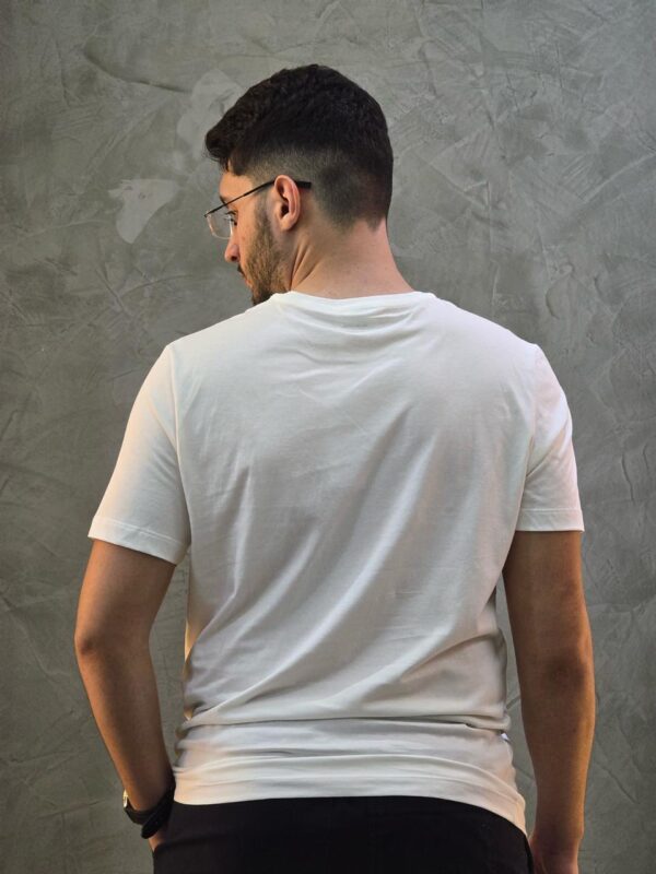 Camiseta Lacoste gola careca - Image 3